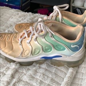 Vapour max shoes